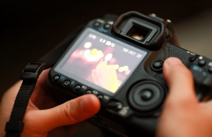 DSLR Cameras are vulnerable to attacks: Researchers
